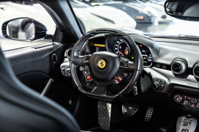 Used 2014 Ferrari F12 Berlinetta RWD image 58