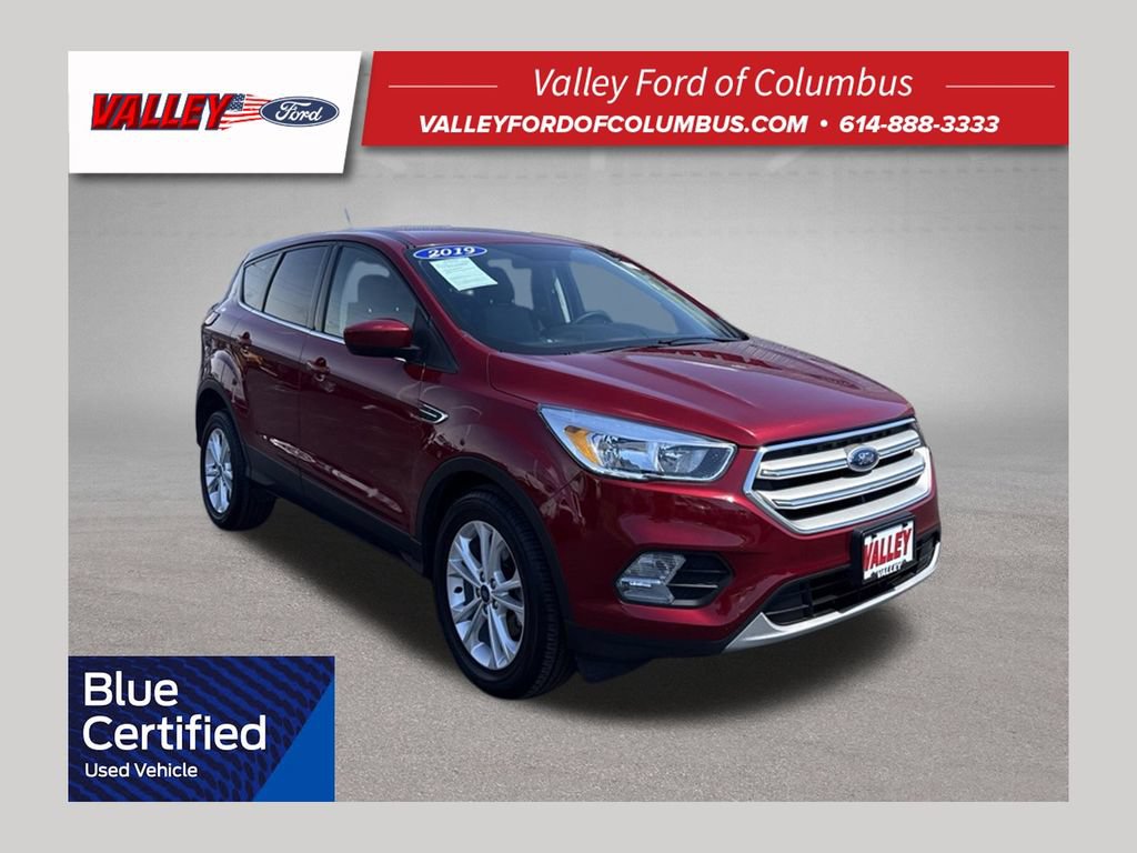 Used 2019 Ford Escape SE FWD image 1