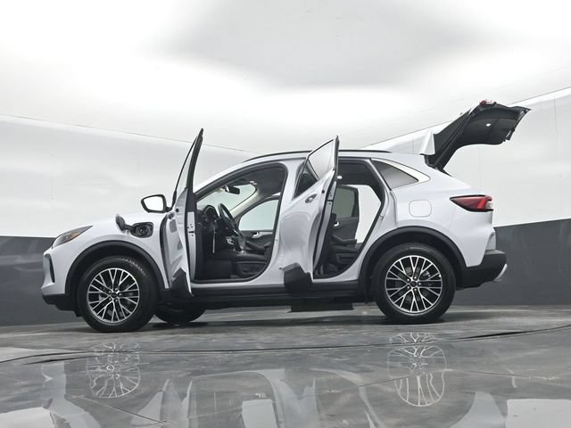 New 2025 Ford Escape SE w/ PHEV Premium Package FWD image 70