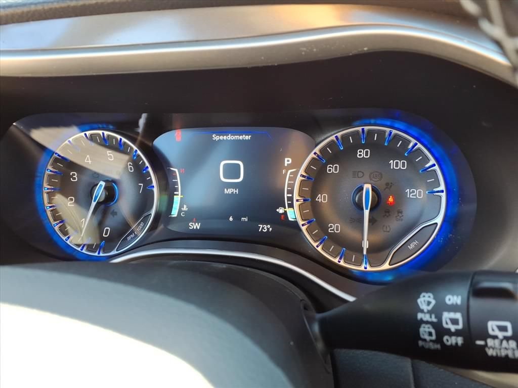 New 2026 Chrysler Pacifica Select w/ S Appearance Package FWD image 18