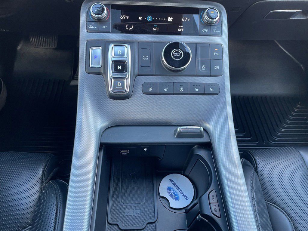 Used 2023 Hyundai Palisade Calligraphy image 21