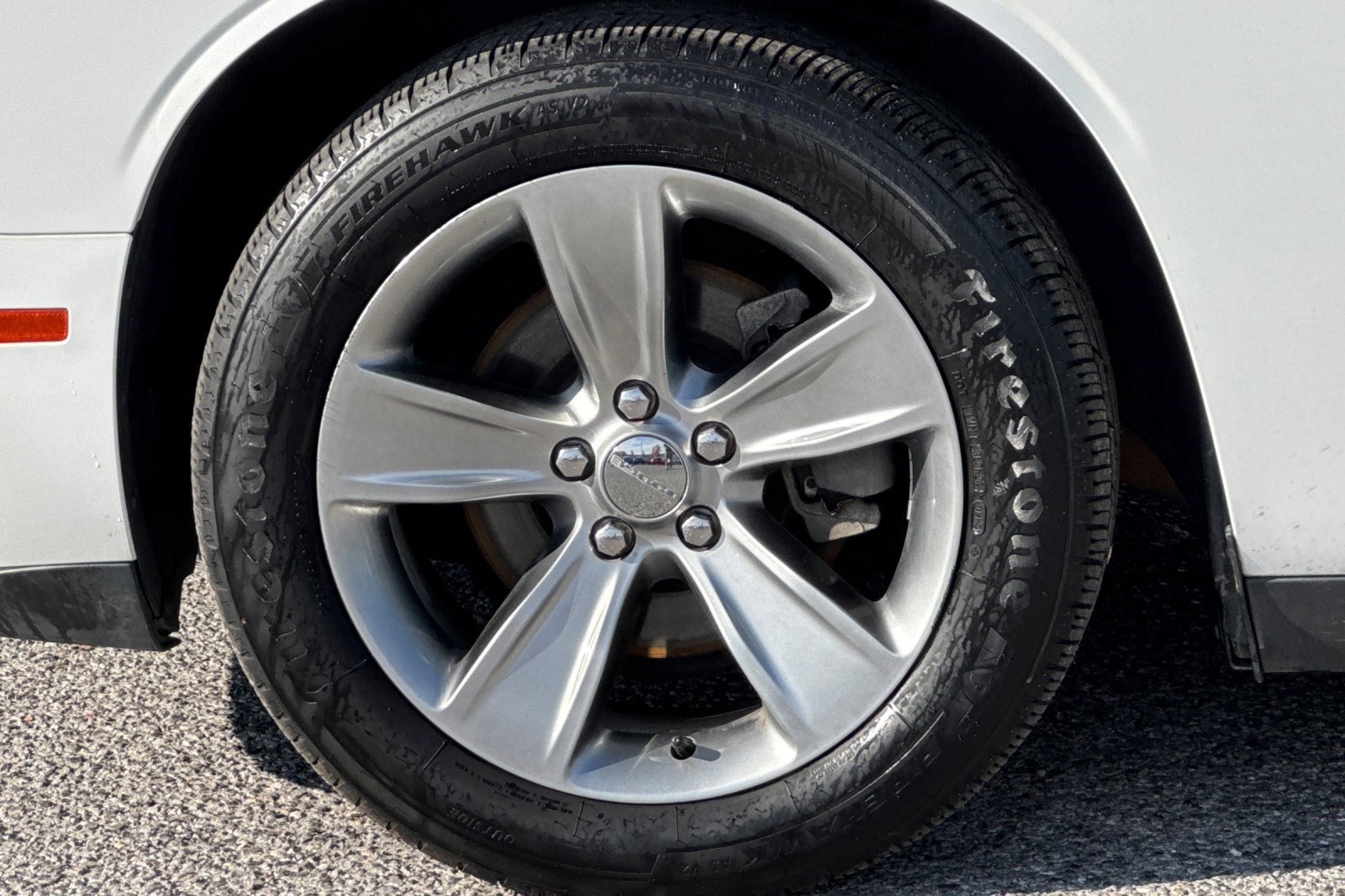 Used 2015 Dodge Challenger SXT image 11