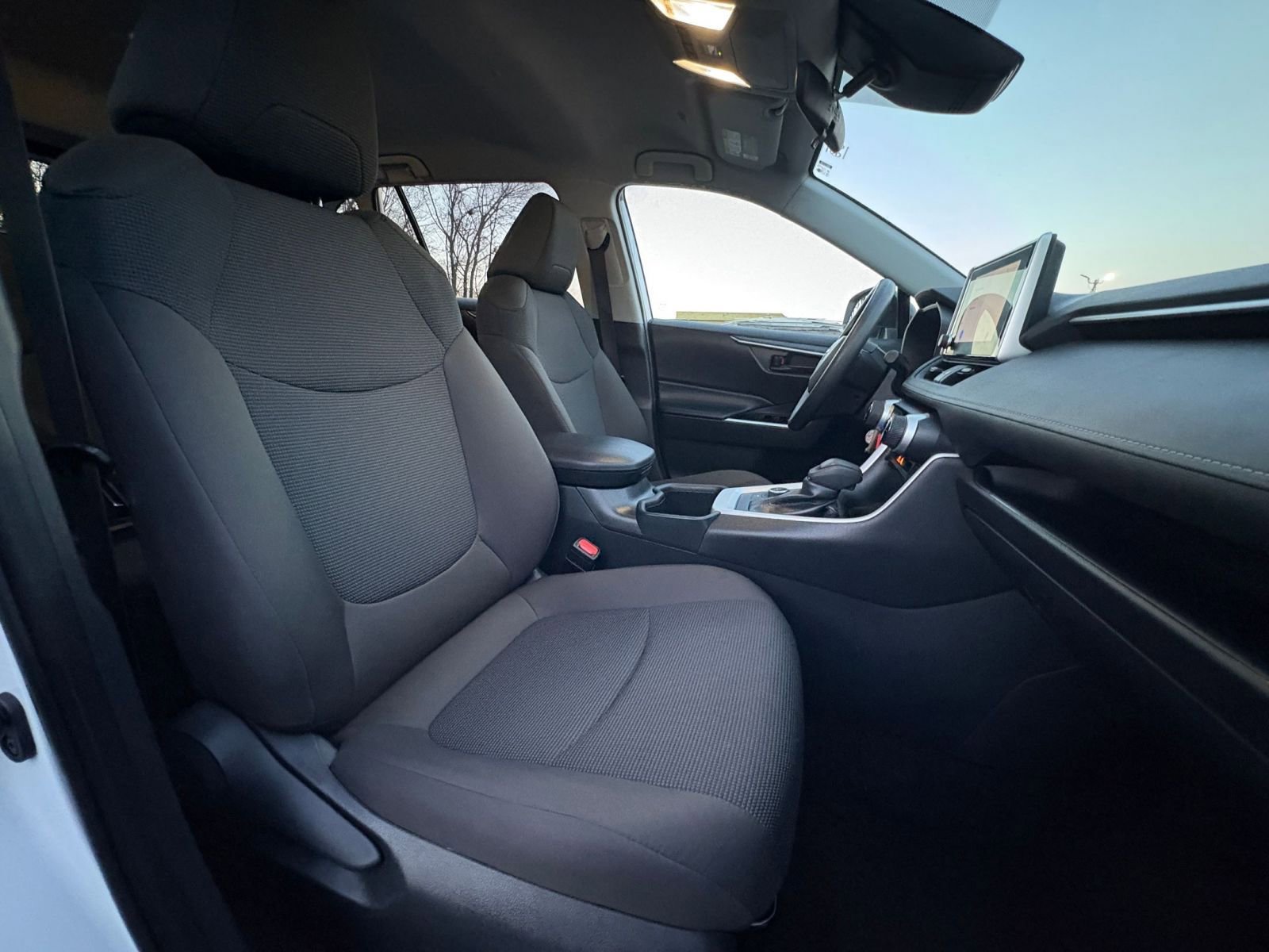 Used 2025 Toyota RAV4 LE image 35