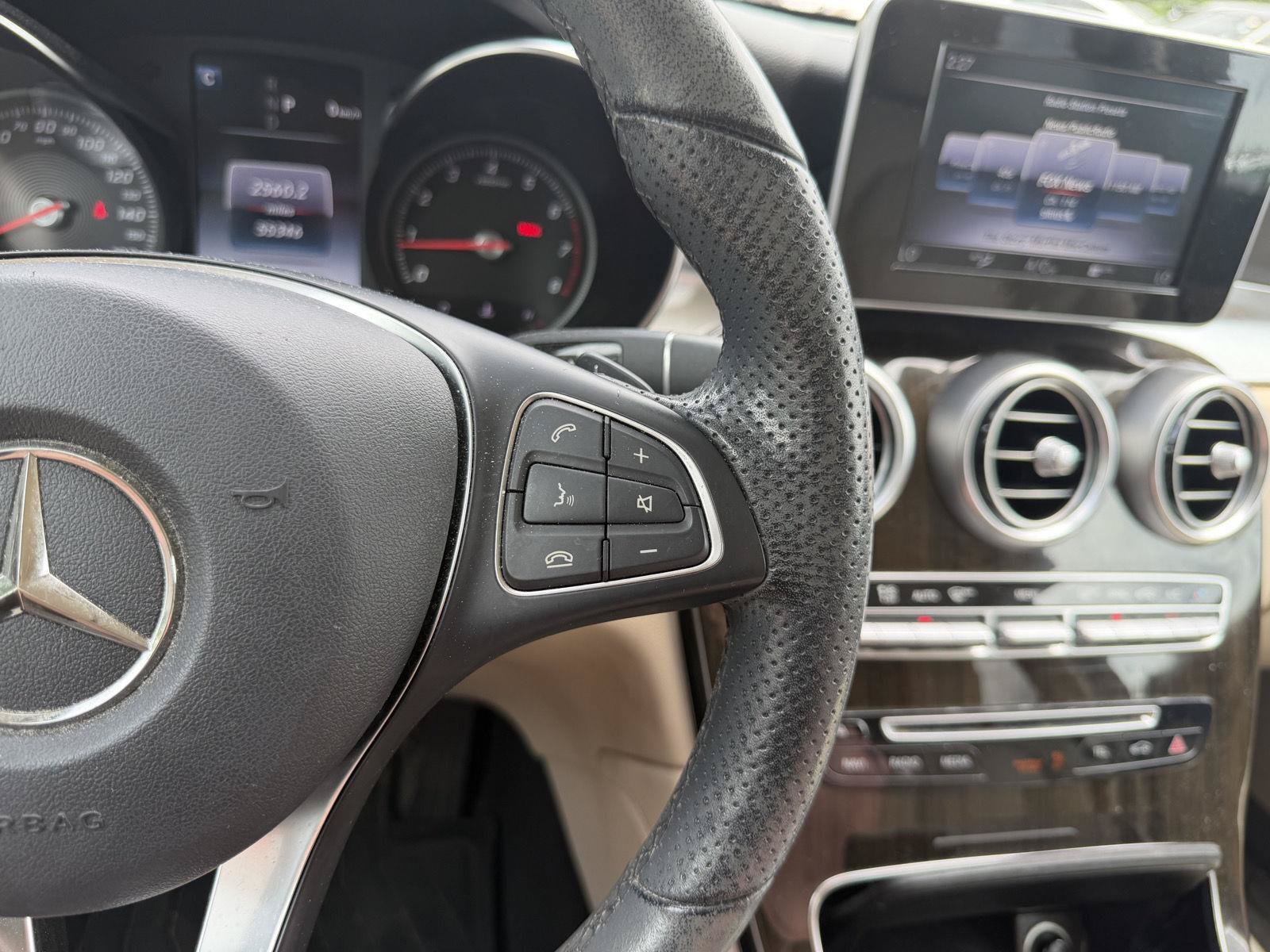 Used 2019 Mercedes-Benz GLC 300 image 12
