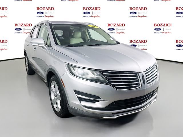 Used 2017 Lincoln MKC Premiere image 1