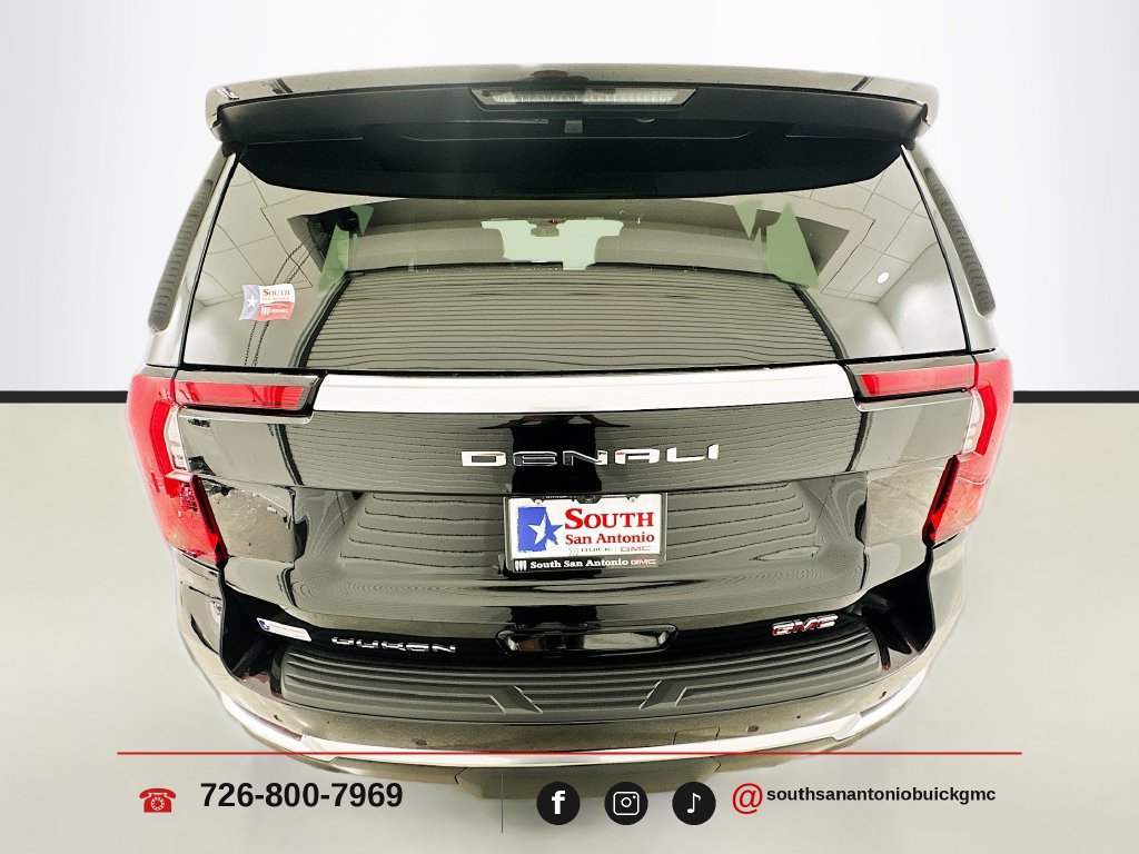 New 2026 GMC Yukon XL Denali w/ Sun & Power Step Package AWD/4WD image 7