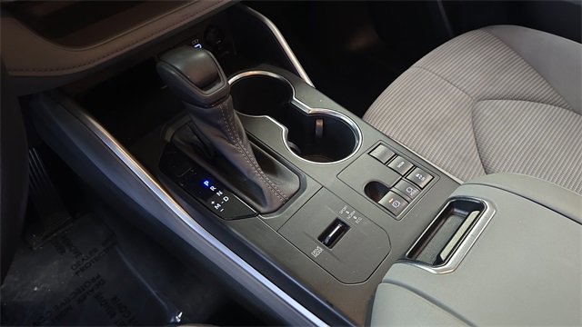 Used 2023 Toyota Highlander L image 20