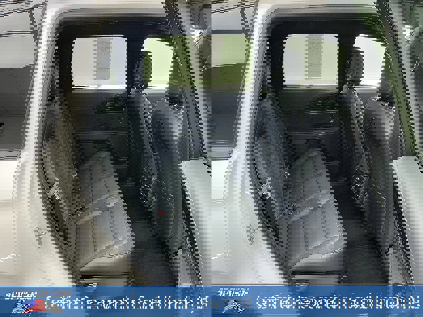 Used 2025 Lincoln Nautilus Reserve w/ Jet Appearance Package image 23