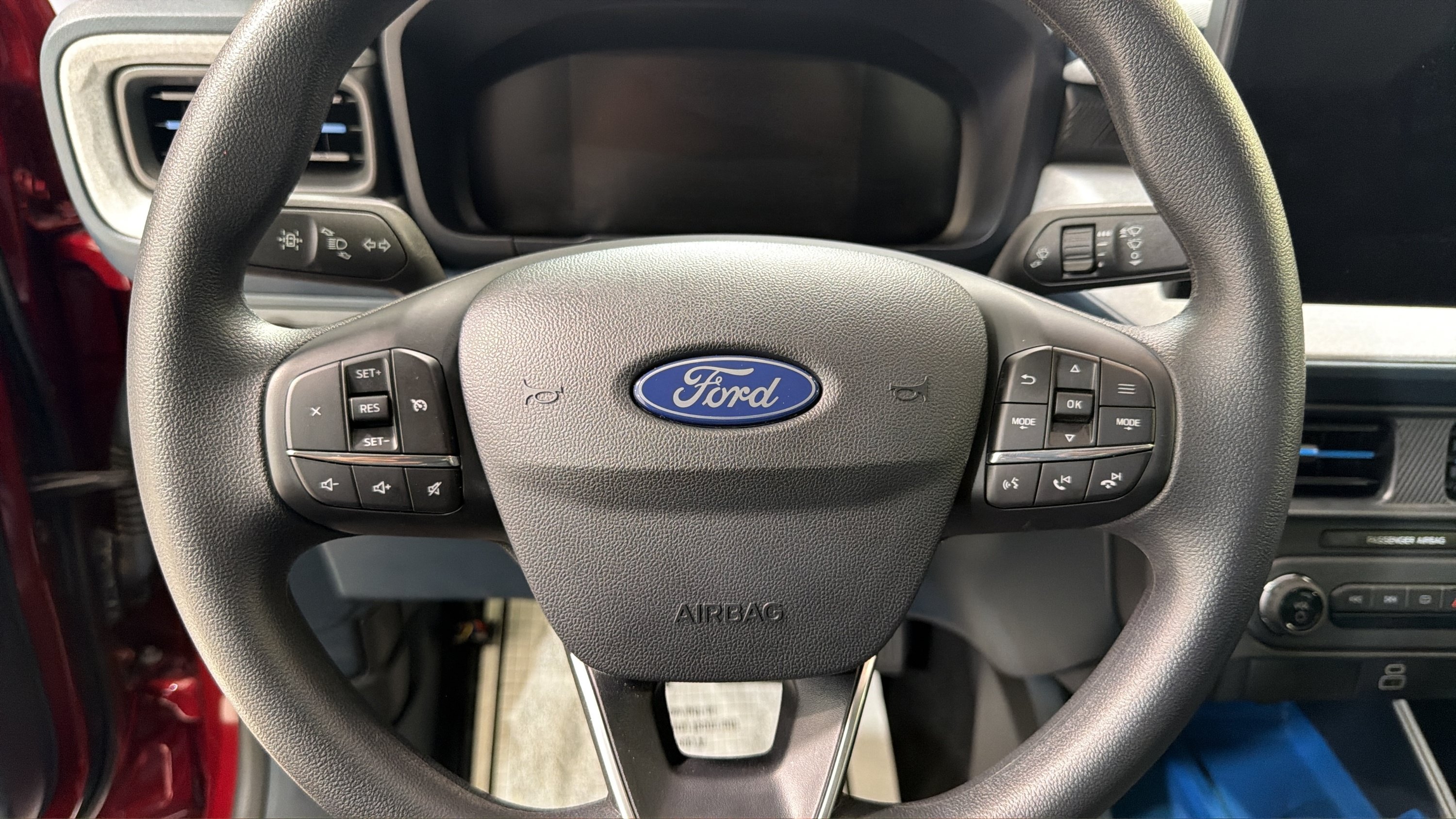 Used 2025 Ford Maverick XLT FWD image 12