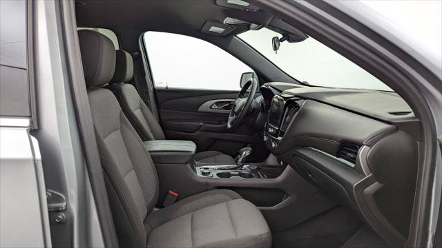 Used 2023 Chevrolet Traverse LT FWD image 21