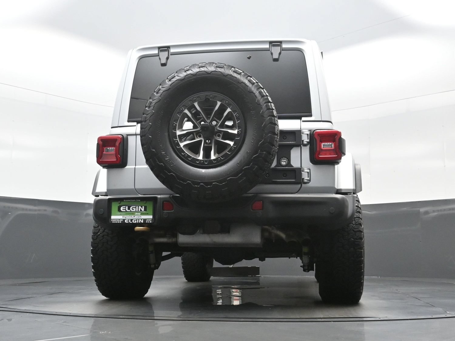 Used 2024 Jeep Wrangler Unlimited Rubicon 392 AWD/4WD image 30