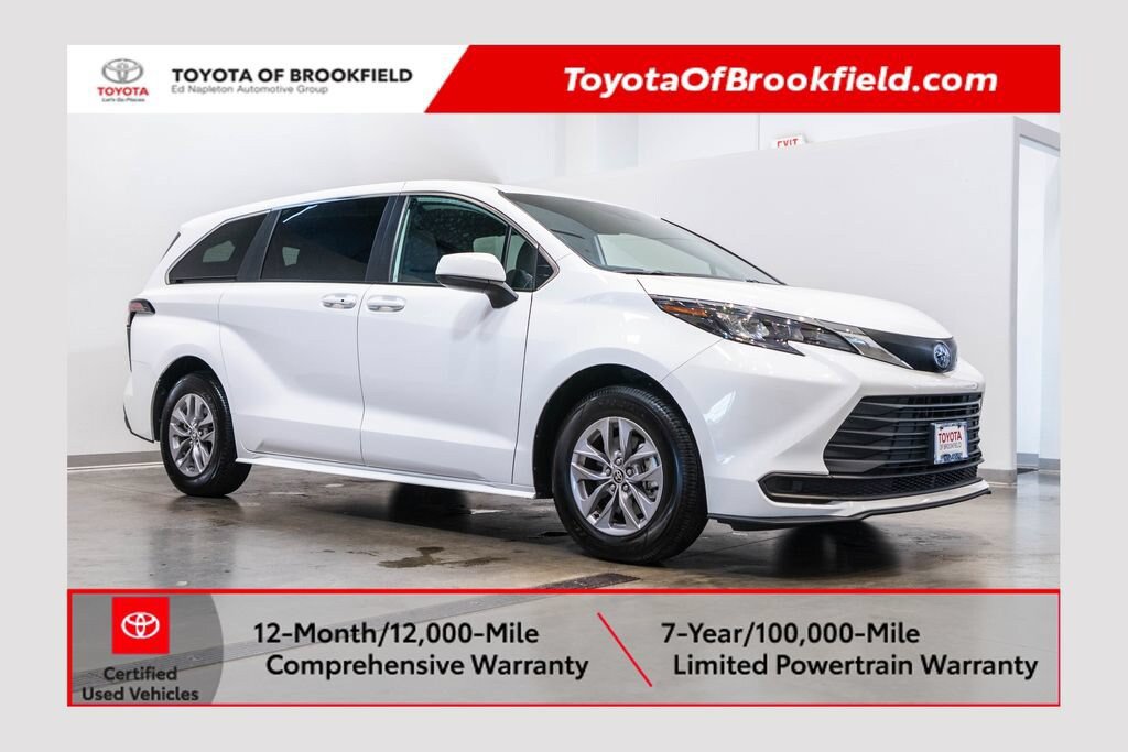 Certified 2025 Toyota Sienna LE