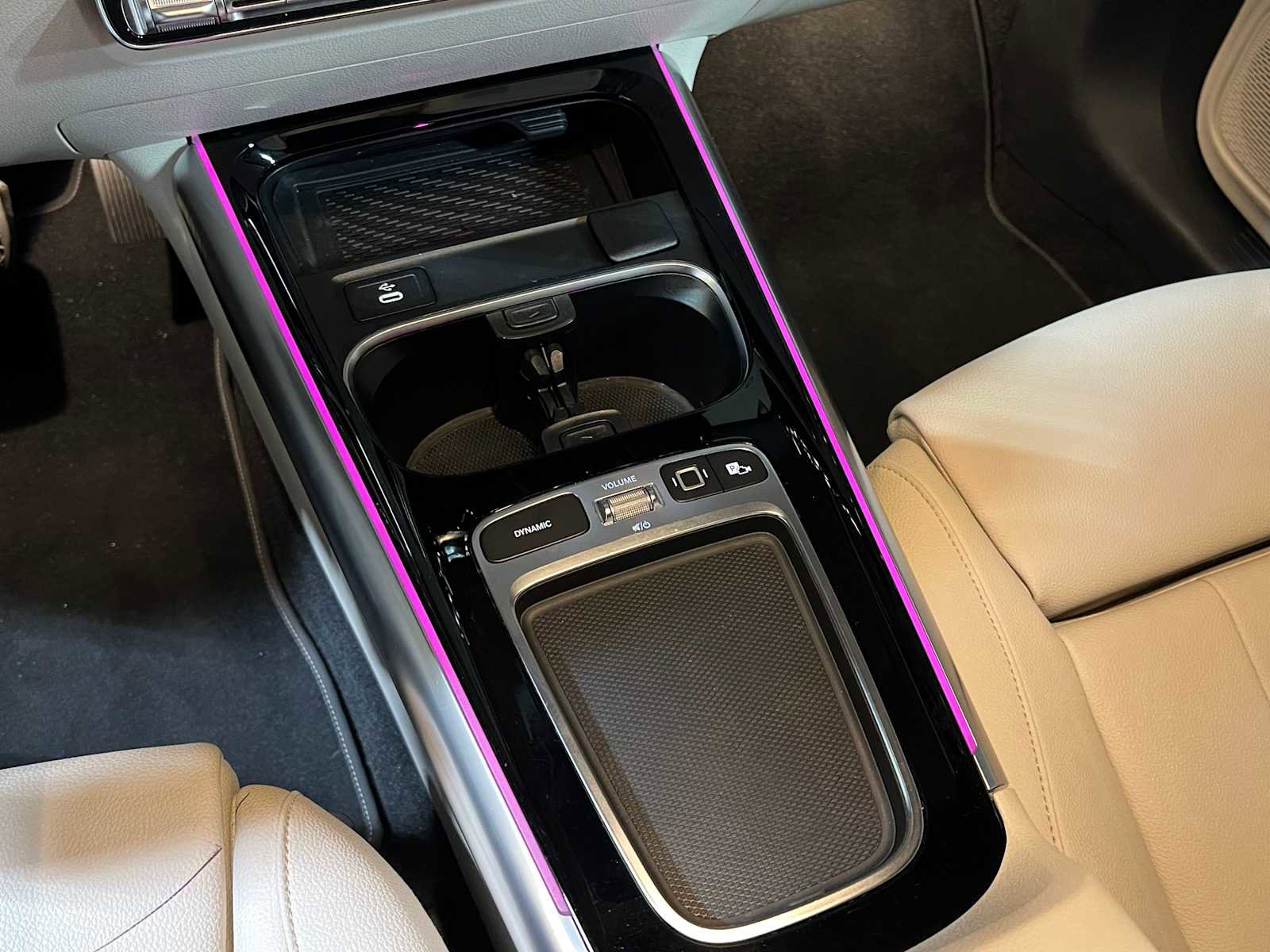 Certified 2025 Mercedes-Benz GLA 250 4MATIC image 34