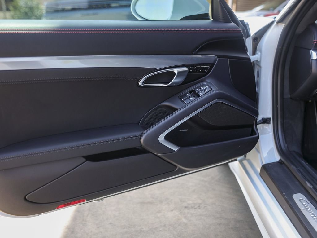 Certified 2025 Porsche 718 Cayman S image 33