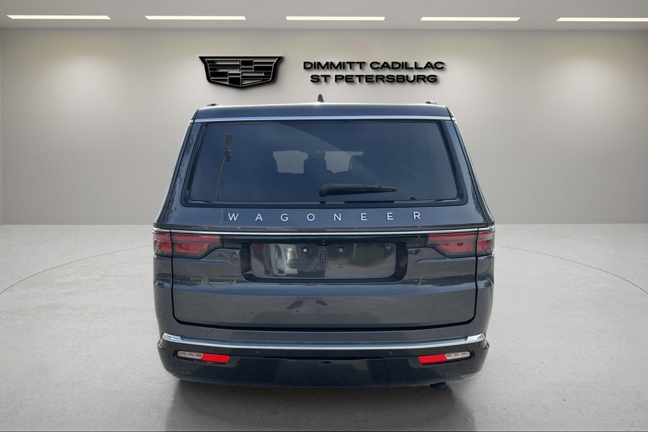 Used 2024 Jeep Wagoneer 2WD image 4