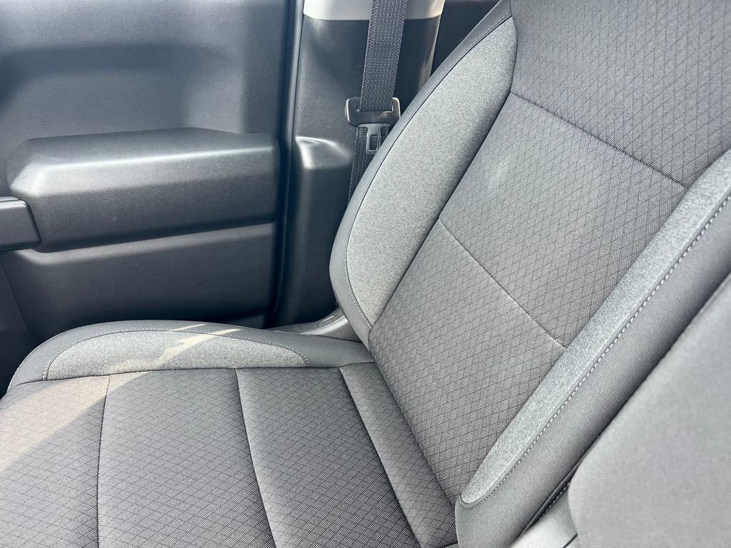 Certified 2026 Chevrolet Silverado 1500 Custom RWD image 34