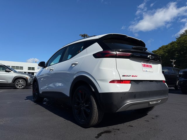 Used 2023 Chevrolet Bolt EUV LT w/ Comfort Package FWD image 17
