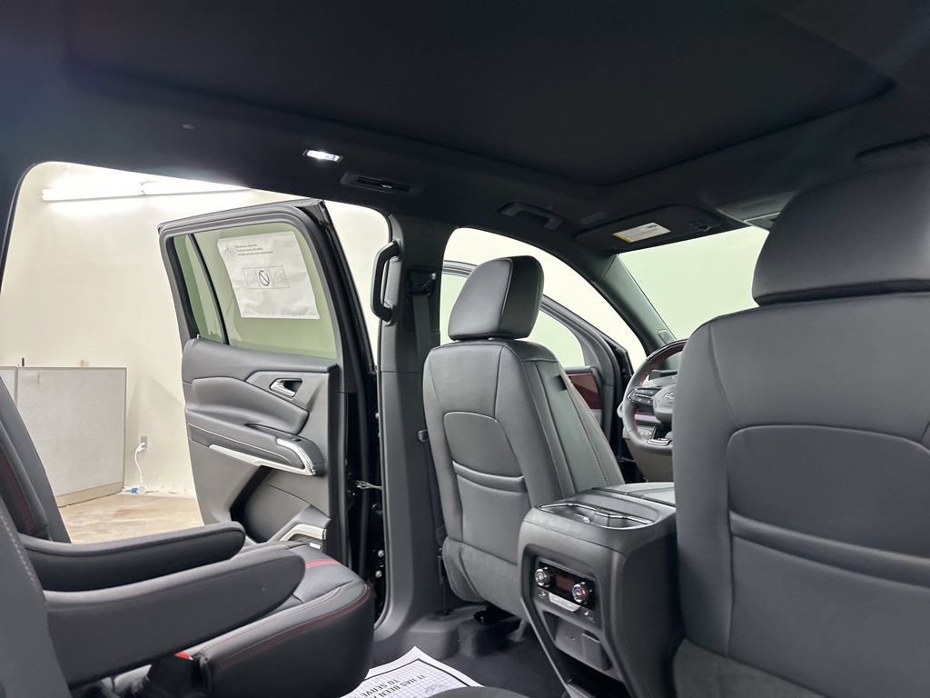 New 2026 Chevrolet Traverse RS AWD/4WD image 19