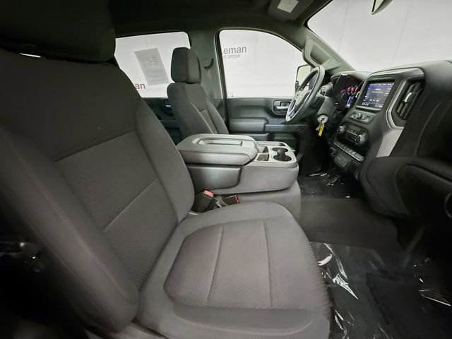 Used 2022 Chevrolet Silverado 2500 Custom w/ Custom Value Package image 26