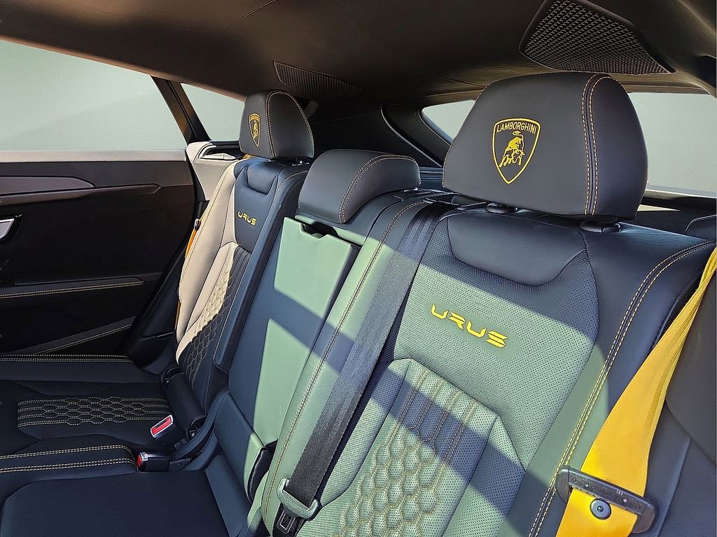 Used 2024 Lamborghini Urus Performante image 23