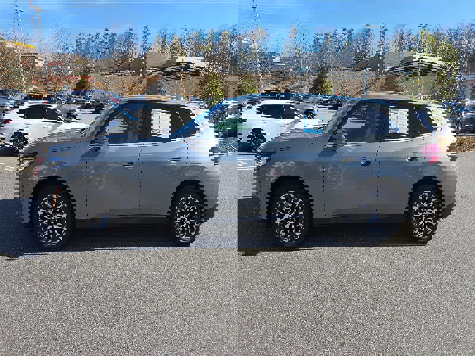 Used 2025 BMW X3 xDrive30i w/ Convenience Package image 7