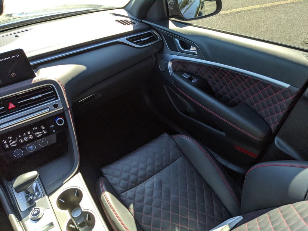 Used 2024 Genesis G70 3.3T Advanced w/ Sport Prestige Package image 18