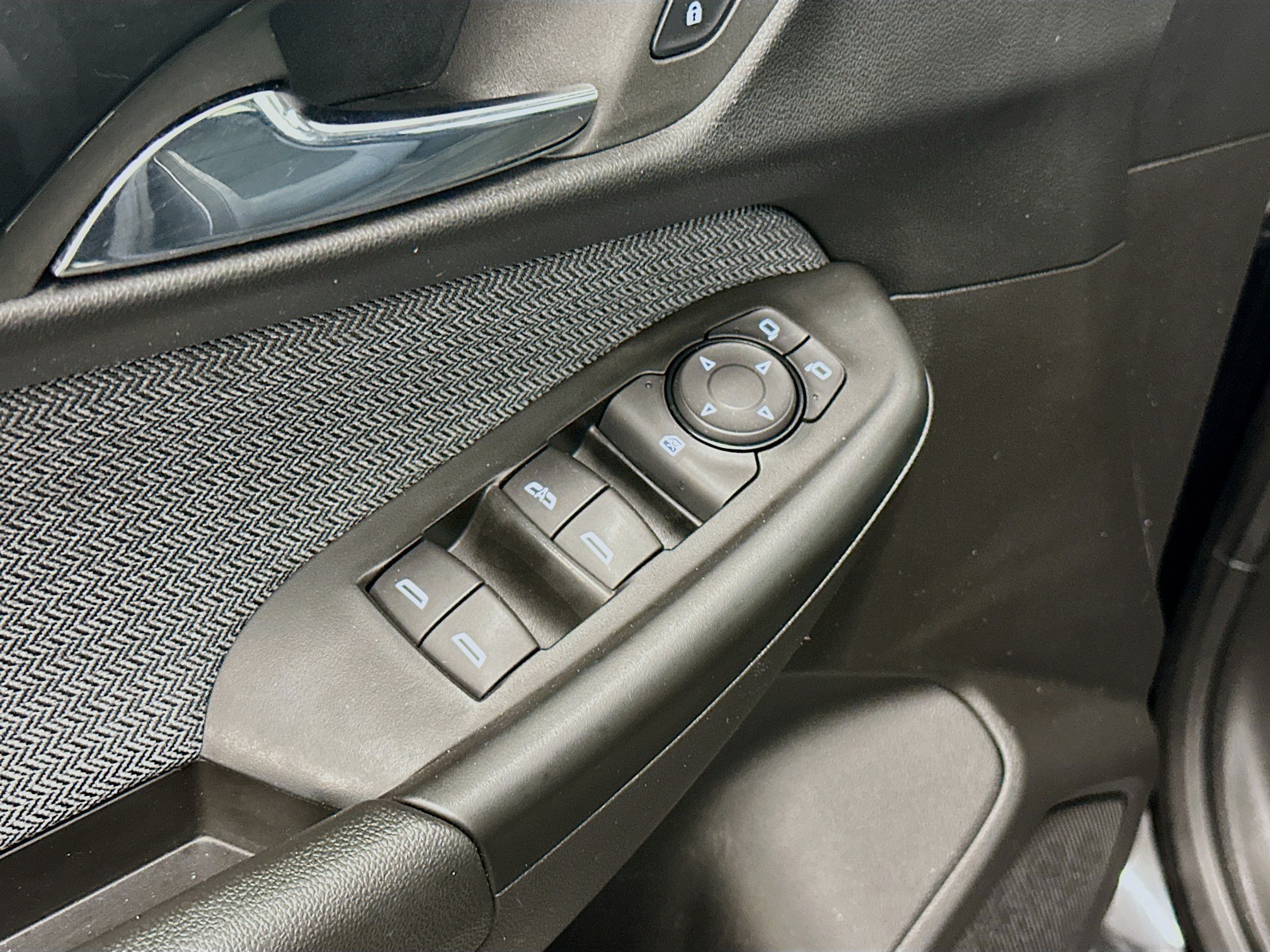 Used 2025 Chevrolet TrailBlazer LT AWD/4WD image 15
