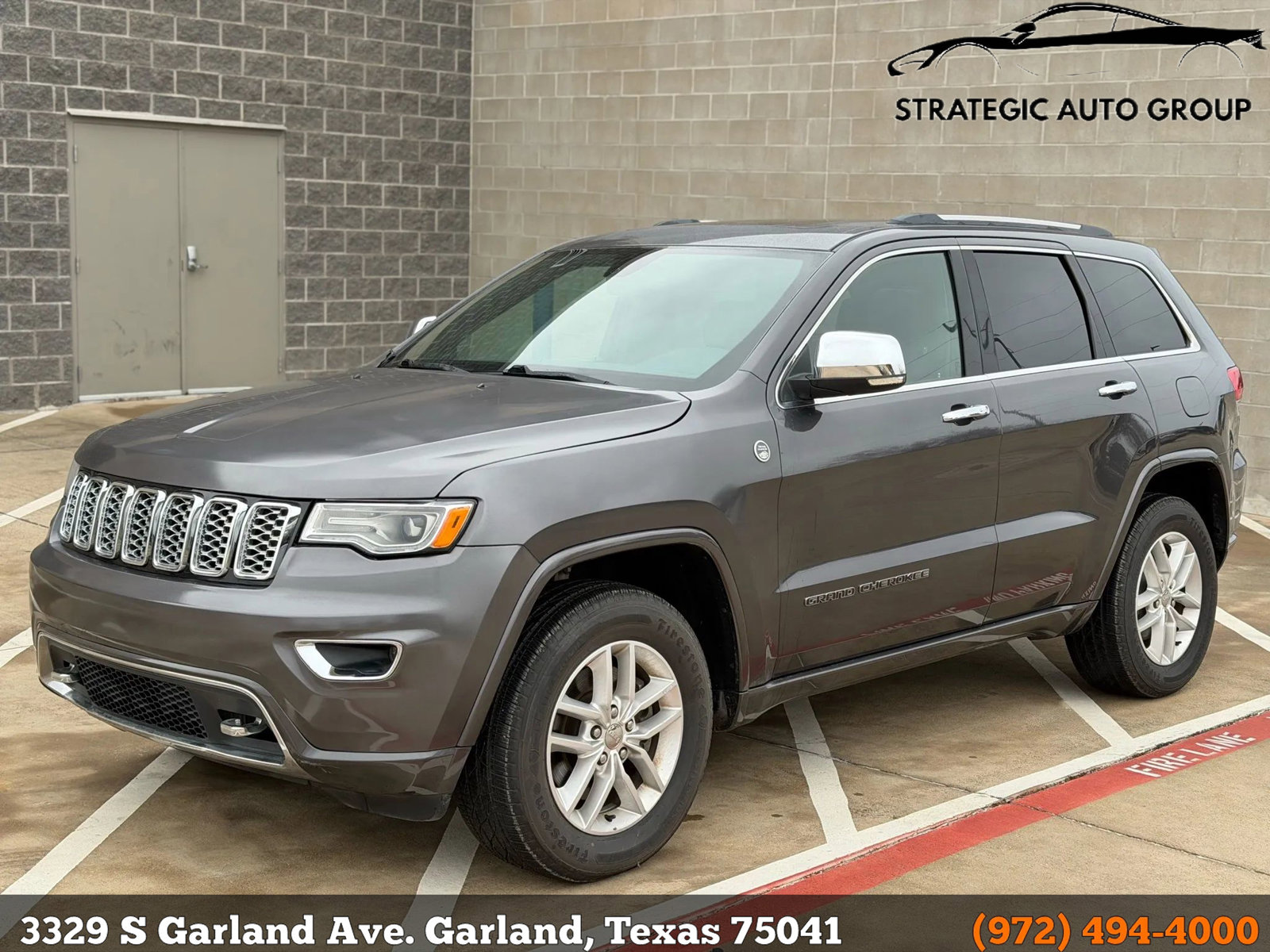 Used 2017 Jeep Grand Cherokee Overland image 1