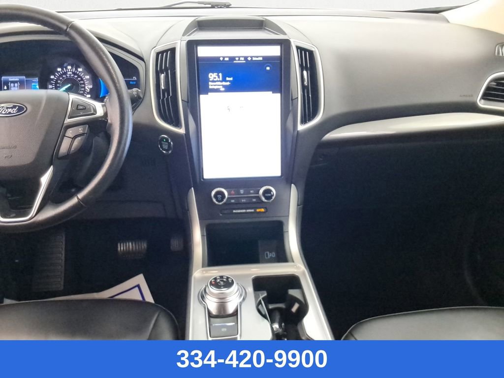 Used 2024 Ford Edge SEL image 13