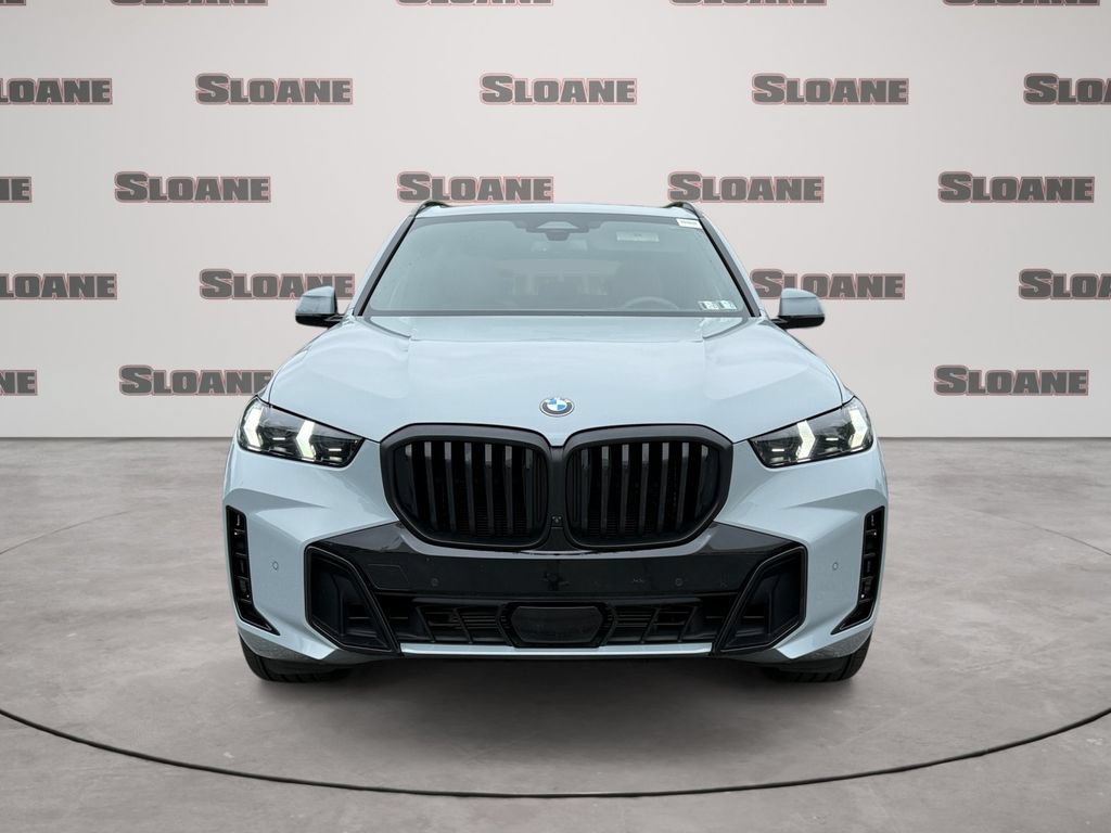 Used 2024 BMW X5 xDrive40i w/ M Sport Package AWD/4WD image 8