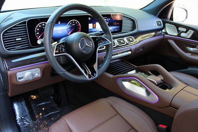 Used 2024 Mercedes-Benz GLE 450 4MATIC w/ AMG Line Exterior image 8