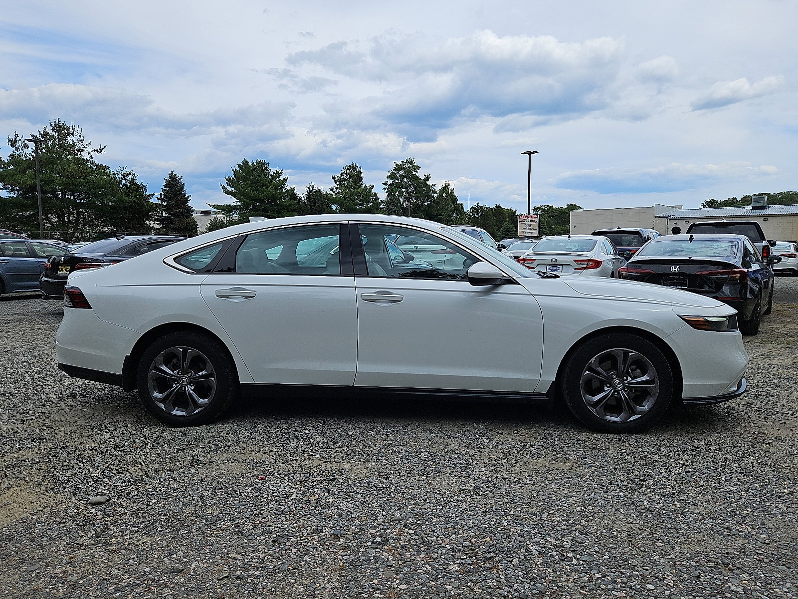Used 2024 Honda Accord EX image 8