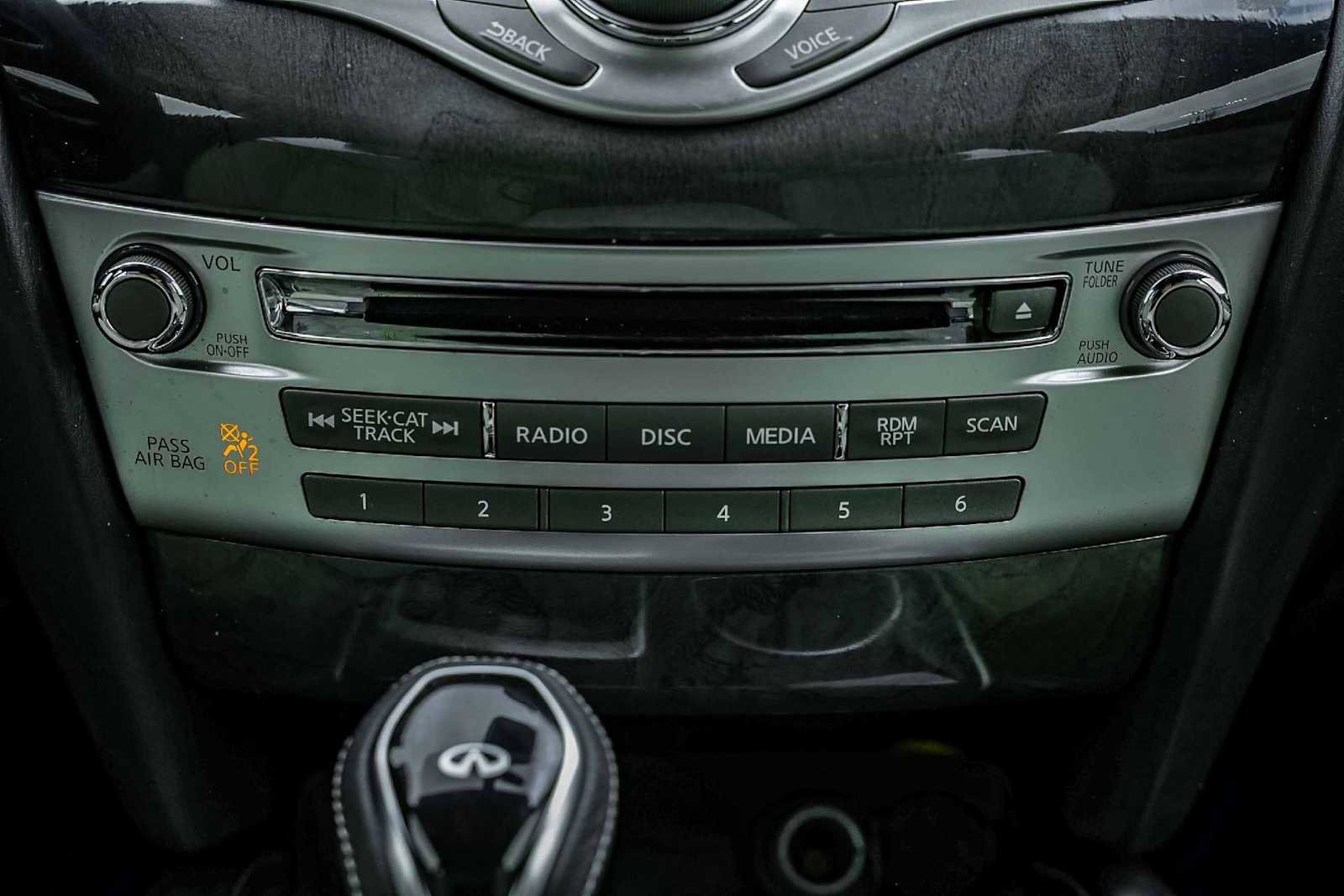 Used 2019 INFINITI QX60 Luxe w/ Limited Package image 18