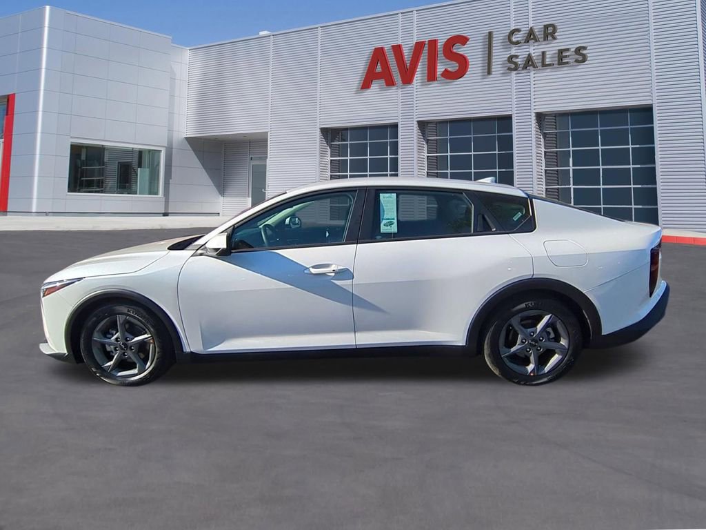 Used 2025 Kia K4 FWD image 10
