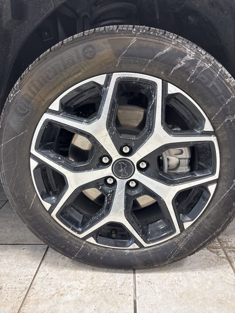 Used 2025 Jeep Compass Limited image 17