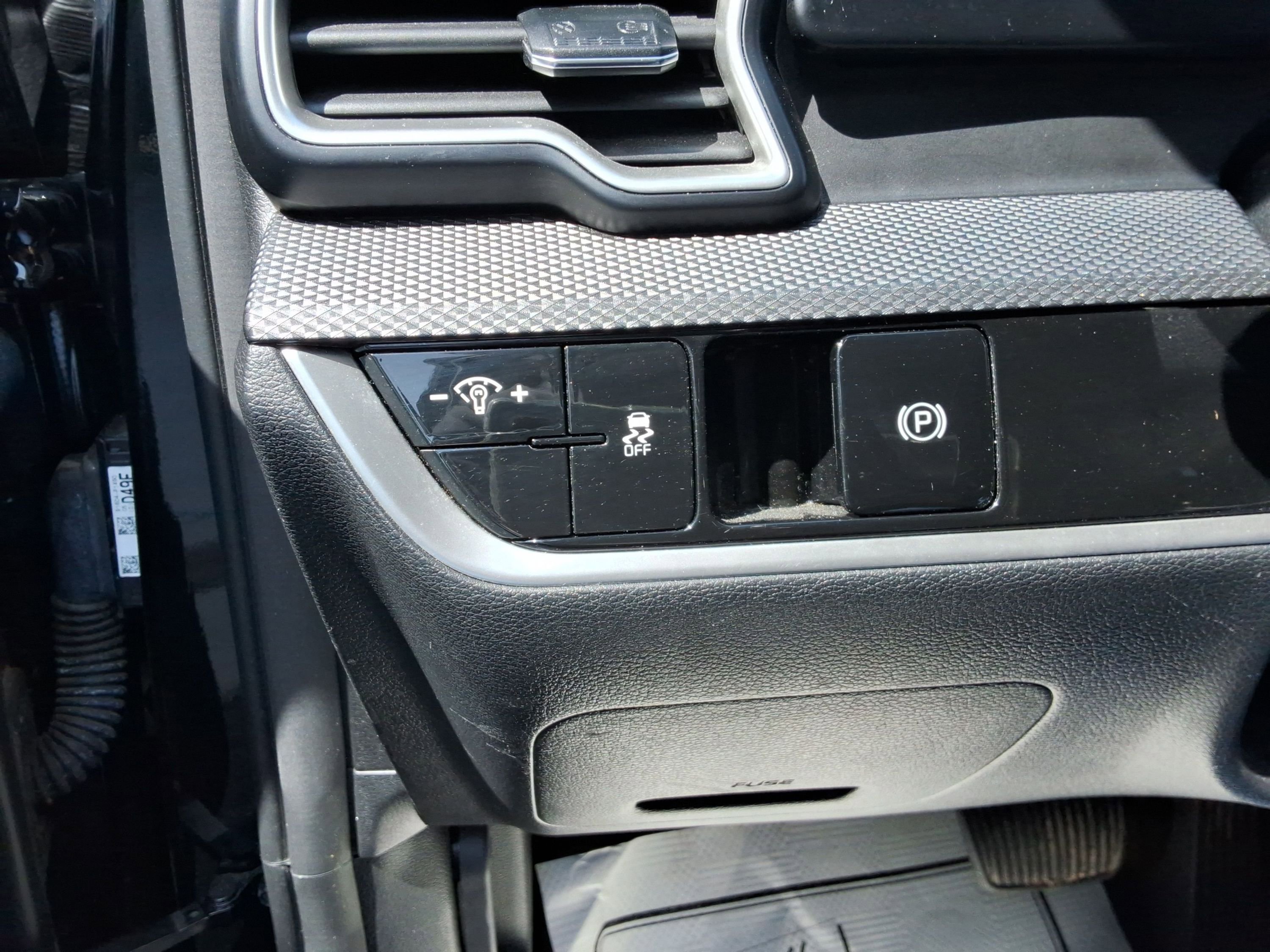 Used 2024 Kia Sportage LX image 20