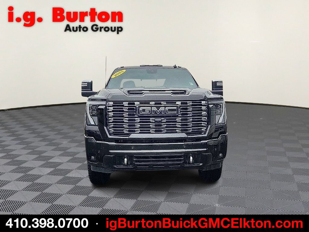 Certified 2025 GMC Sierra 2500 Denali Ultimate AWD/4WD image 2