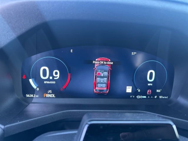 Used 2025 Ford Explorer ST-Line w/ ST-Line Street Pack image 9