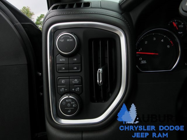 Used 2022 Chevrolet Silverado 3500 LTZ w/ LTZ Plus Package image 19