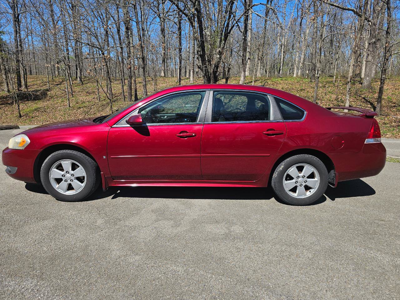 Used 2010 Chevrolet Impala LT w/ Luxury Edition Package FWD image 10