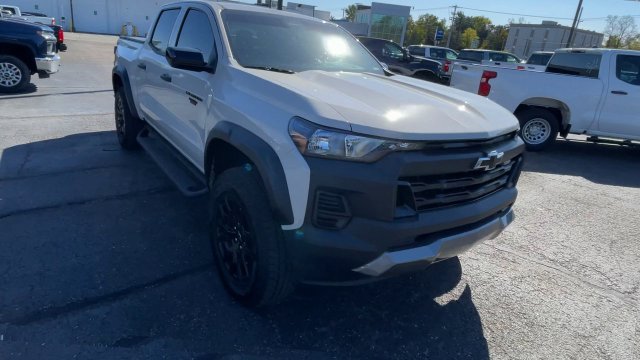 Used 2026 Chevrolet Colorado Trail Boss AWD/4WD image 4