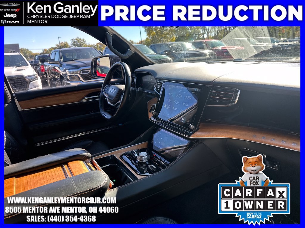 Used 2022 Jeep Grand Wagoneer Series III AWD/4WD image 28