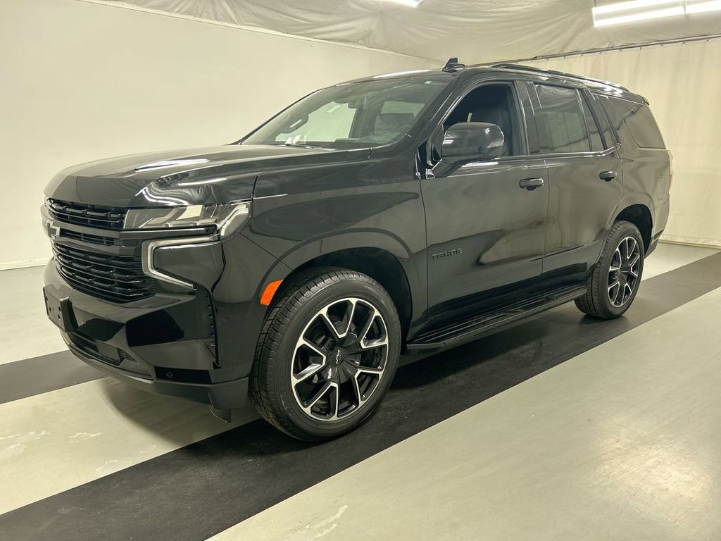 Used 2023 Chevrolet Tahoe RST w/ Sport Performance Package image 5