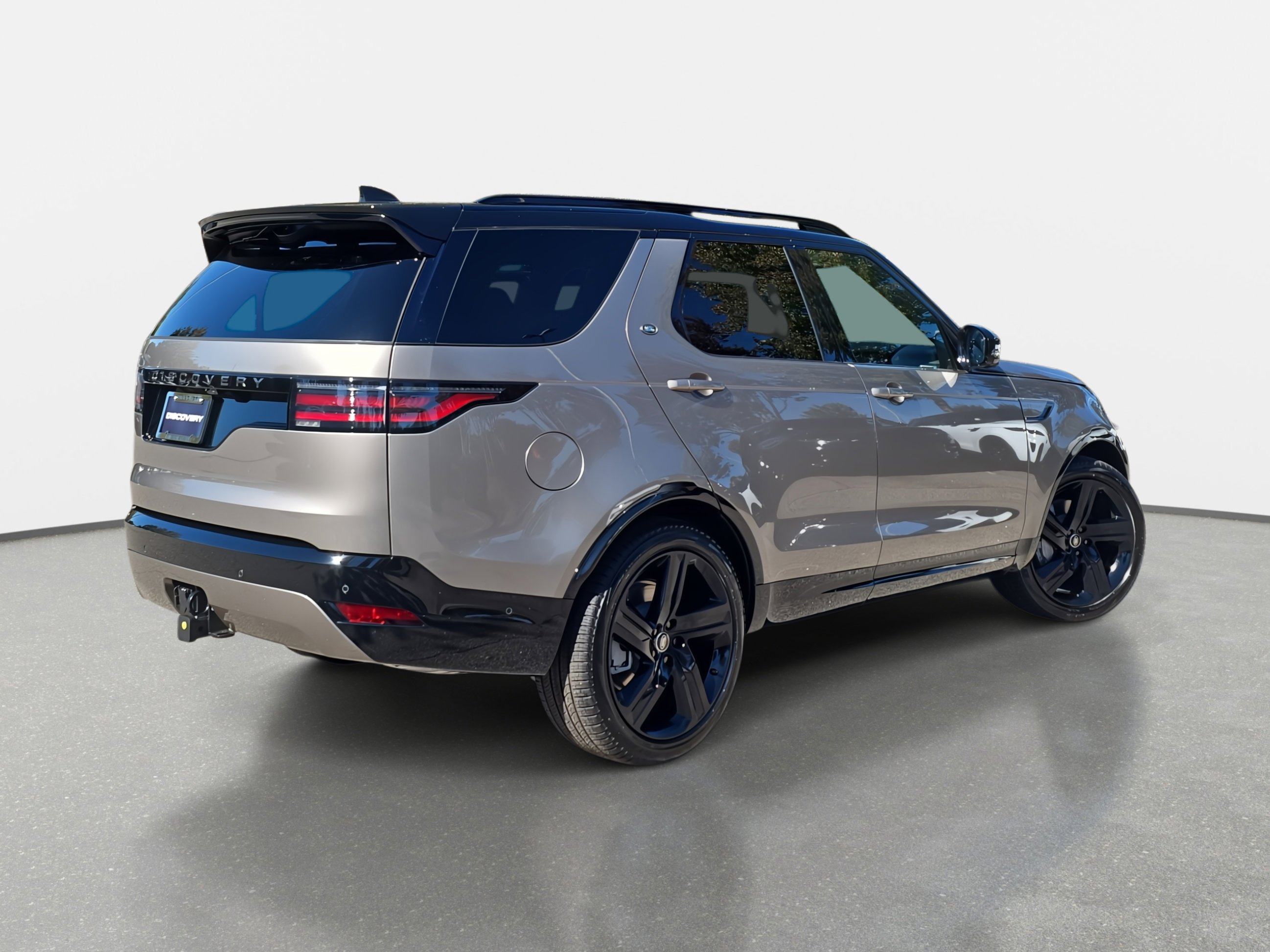 New 2026 Land Rover Discovery Dynamic SE image 5