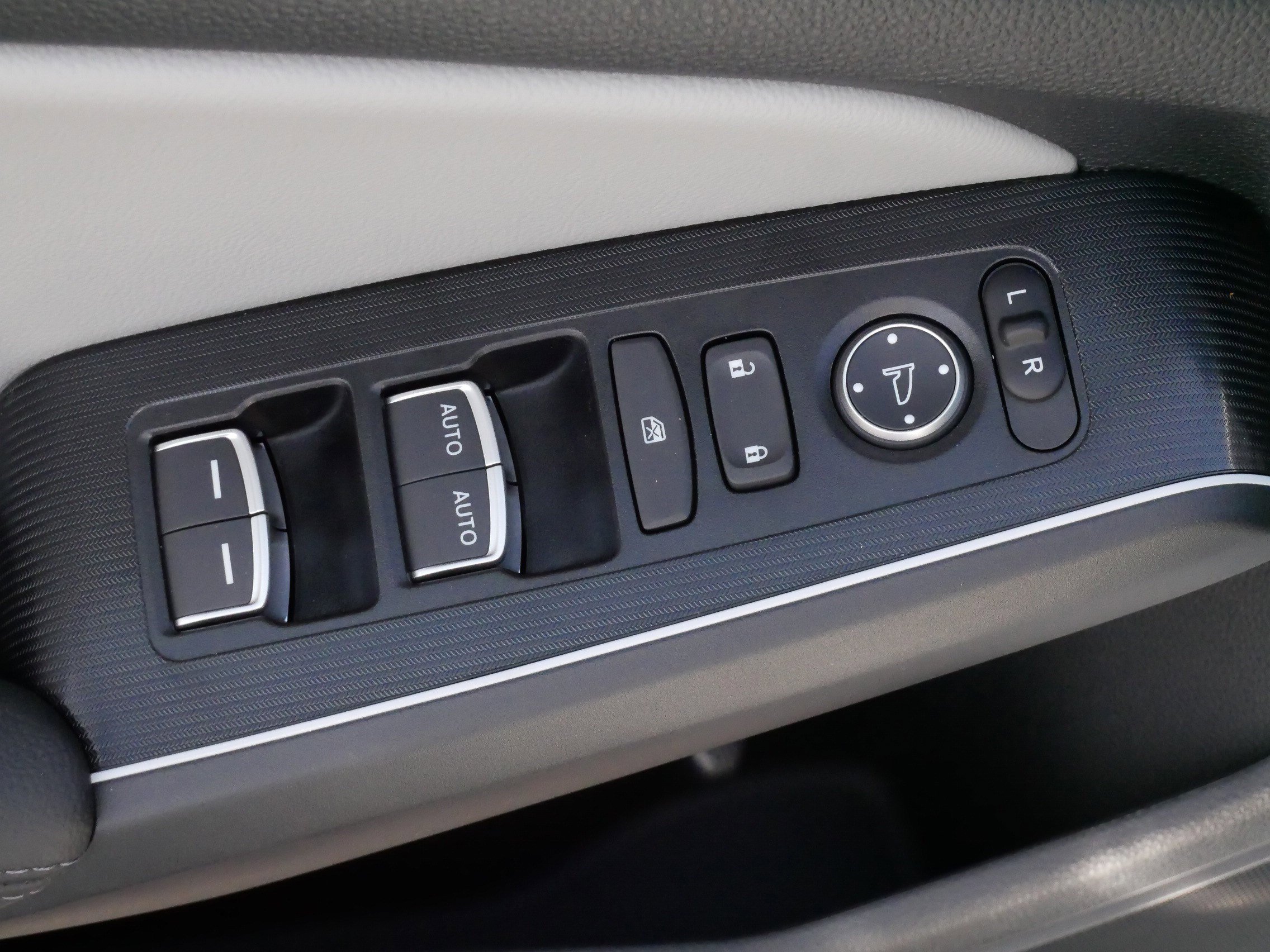 Certified 2026 Honda Civic Sport Touring image 19