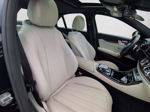 Used 2017 Mercedes-Benz E 300 image 21