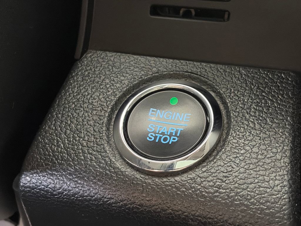 Certified 2018 Ford F150 Lariat w/ Equipment Group 502A Luxury AWD/4WD image 24