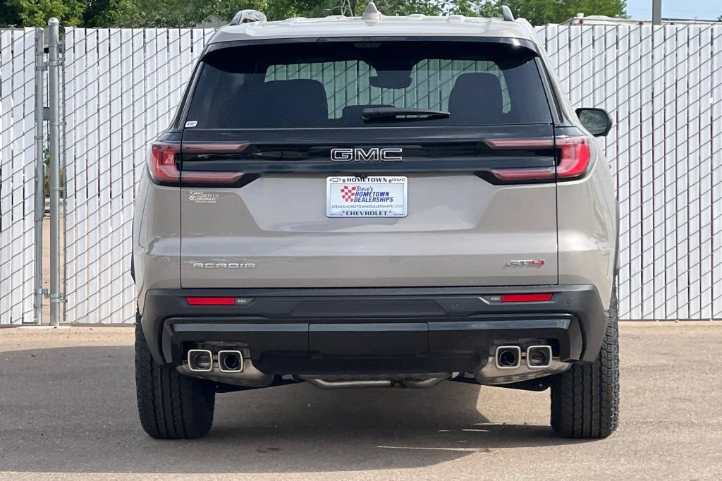 New 2026 GMC Acadia AT4 w/ Super Cruise Package AWD/4WD image 5