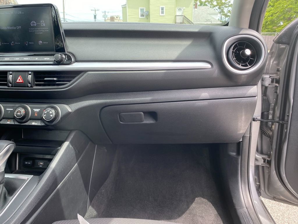 Used 2024 Kia Forte LXS image 28