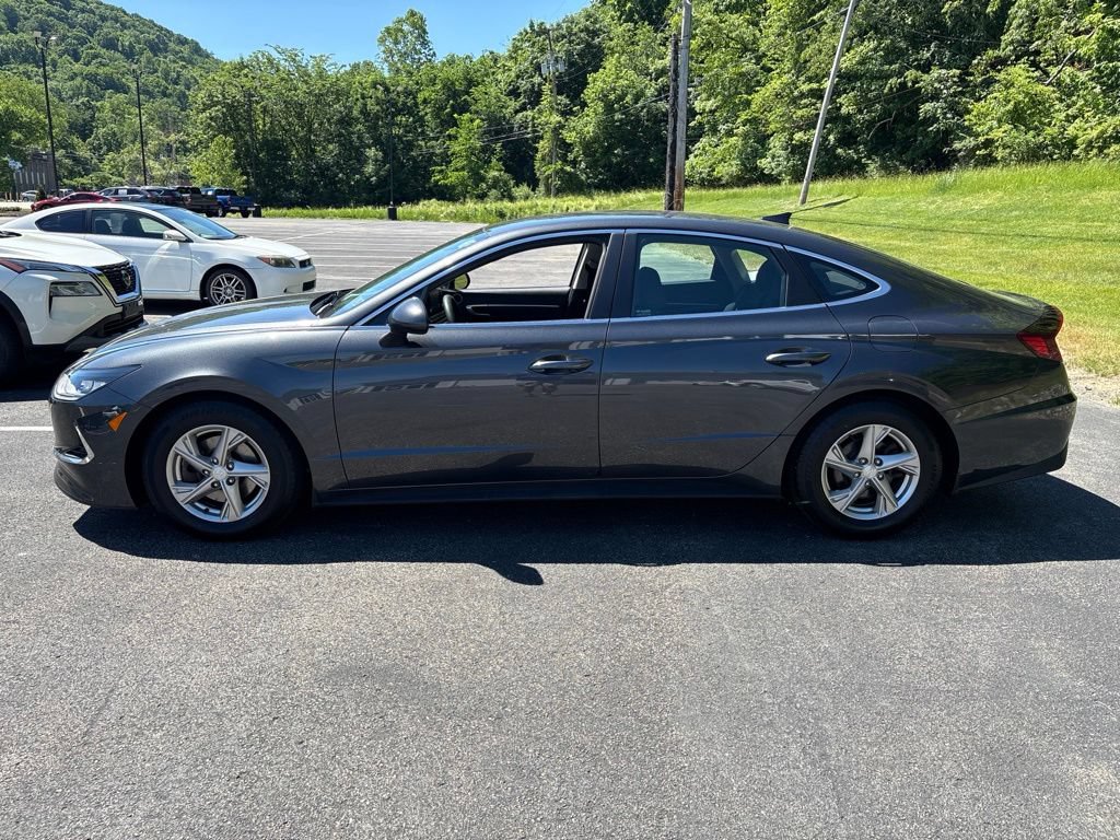 Used 2021 Hyundai Sonata SE w/ Cargo Package FWD video 2